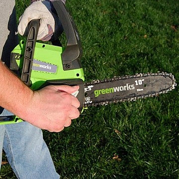 מסור שרשרת חשמלי 24V נטען – גוף בלבד greenworks