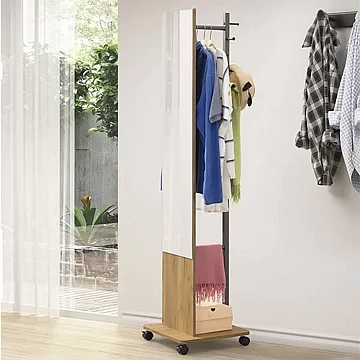 מתקן תלייה מעוצב עם מראה