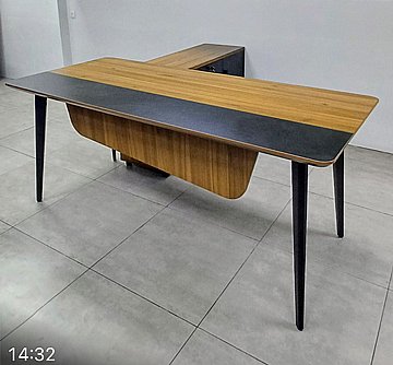 שולחן מנהל עם שלוחה דגם ווגאס 180/80 סמ'