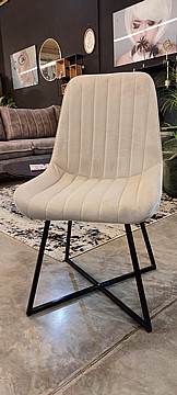 כיסא לפינת אוכל קטיפה דגם אודל
